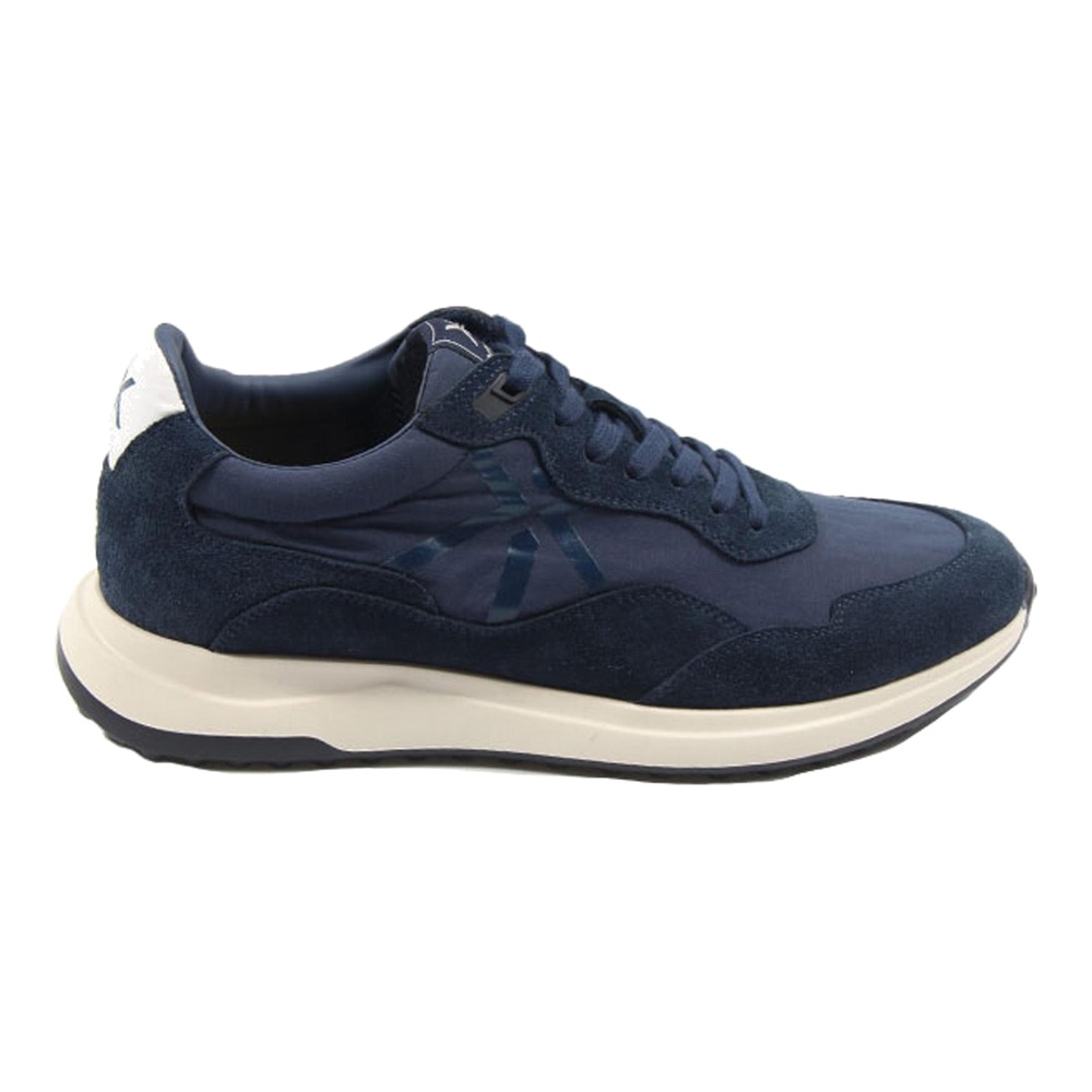 TREK 03 · Marino/Navy