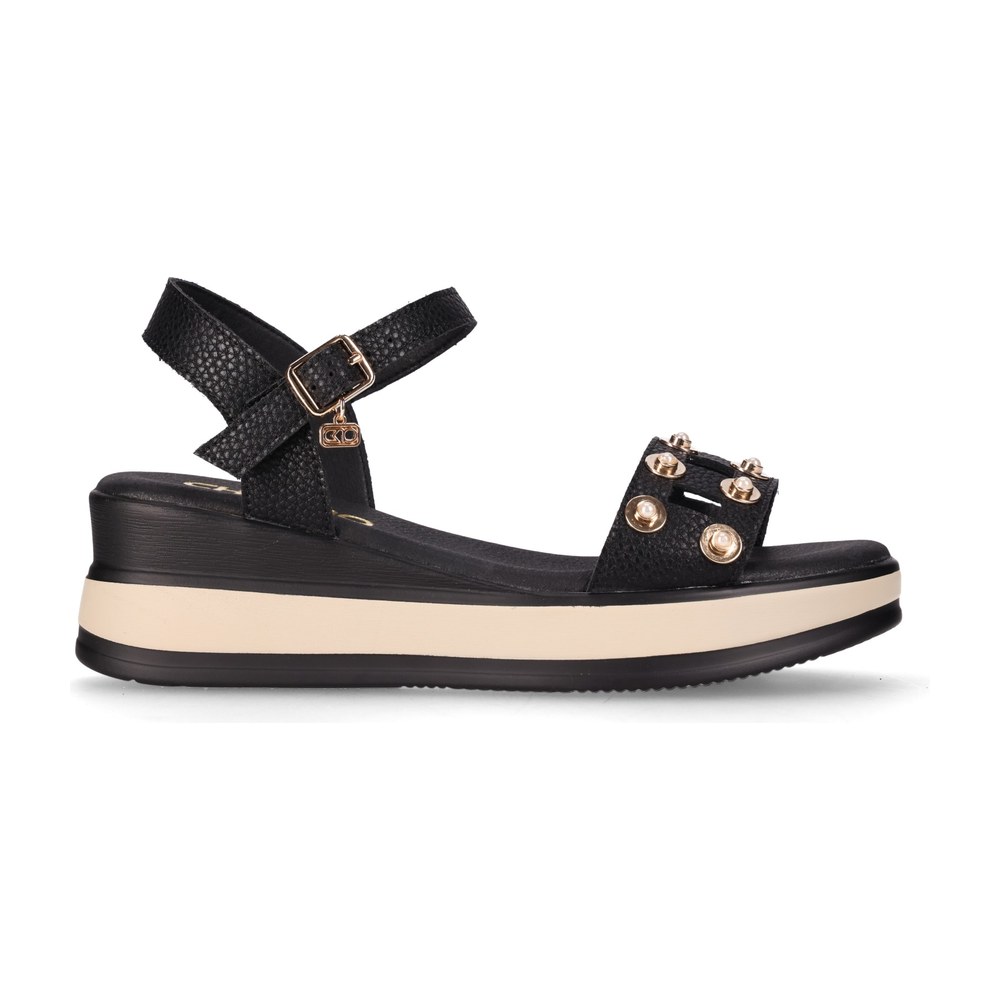 GOYA 03 · Negro/Black